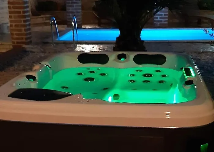 Luxury With A Swimming Pool Novigrad - 18339 Vila *